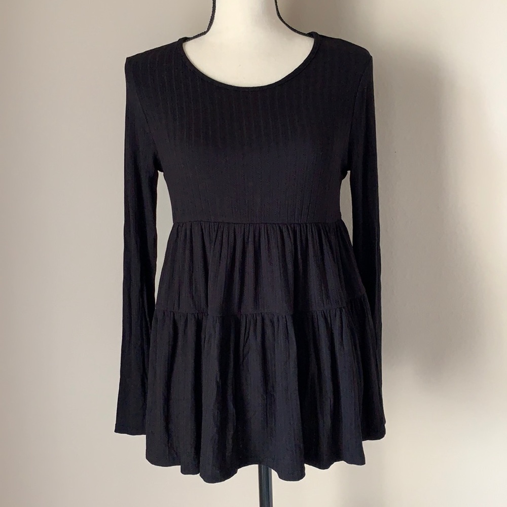 Francesca’s Emory Park XS Black Peplum Top